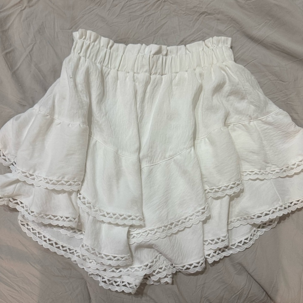 White Ruffle Tiered Skort - Picture 3 of 6